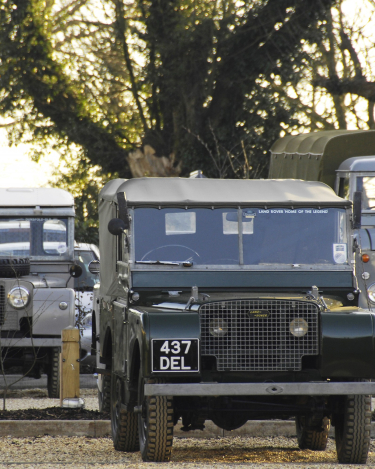 Land-Rover-Defender-Through-the-years-20