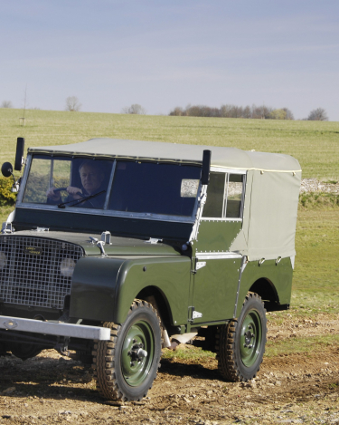 Land-Rover-Defender-Through-the-years-6