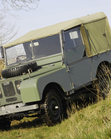 Land-Rover-Defender-Through-the-years-7