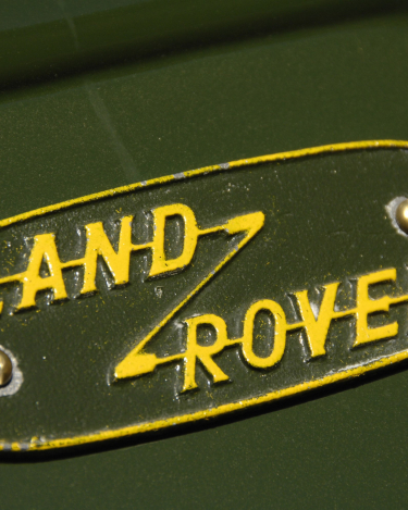 Land-Rover-Defender-Through-the-years-77
