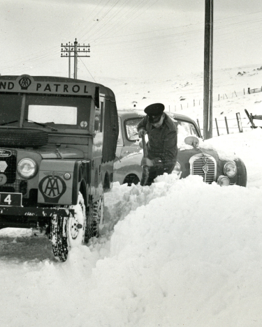 Land-Rover-Defender-Through-the-years-79