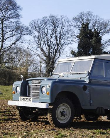 Land-Rover-Defender-Through-the-years-8