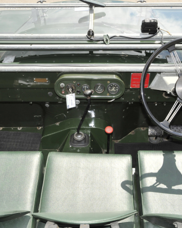 Land-Rover-Defender-Through-the-years-86