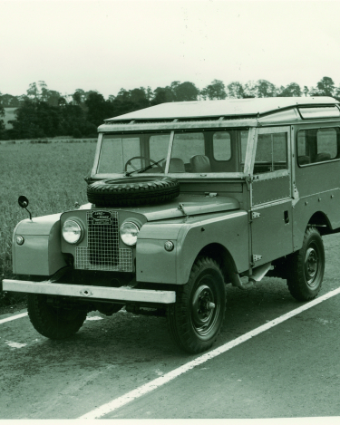 Land-Rover-Defender-Through-the-years-93