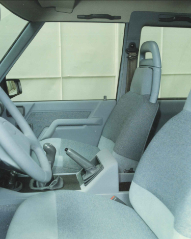 Land-Rover-Discovery-Heritage-7