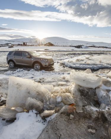 Land-Rover-Discovery-Sport-in-Iceland-Media-Drive-24