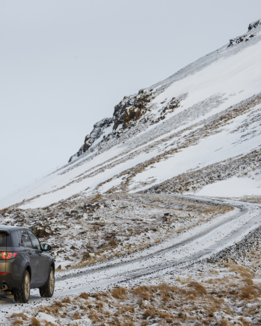 Land-Rover-Discovery-Sport-in-Iceland-Media-Drive-90