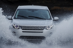 Land-Rover-Discovery-Sport-in-Iceland-Indus-Silver-4