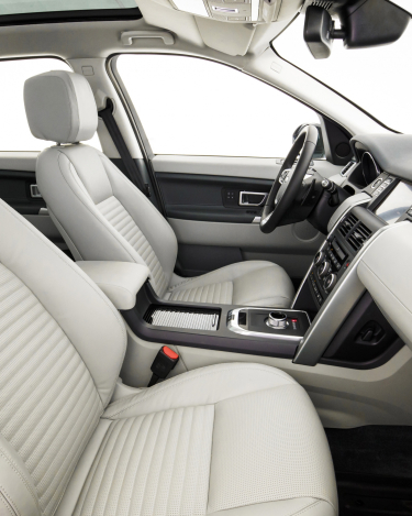 DiscoverySport_Interior_002
