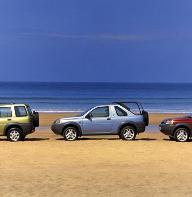 Land Rover Freelander V6
Left to right:- 5 door Station Wagon, 3 door softback, 3 door hardback