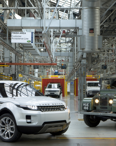 Land-Rovers-3
