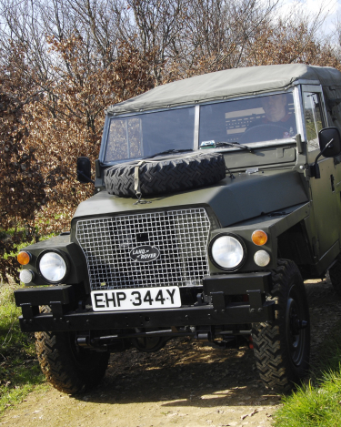 Land-Rovers-48