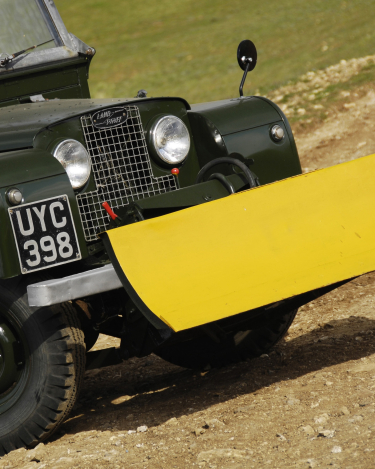 Land-Rovers-60