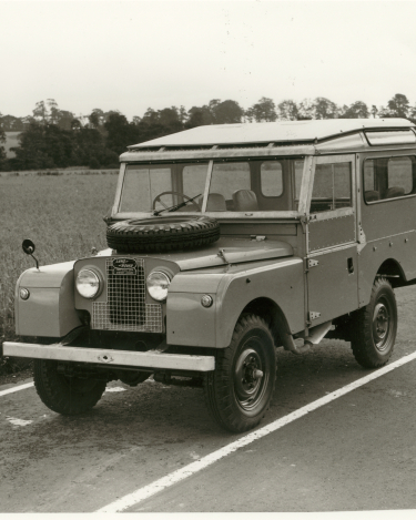 Land-Rovers-77