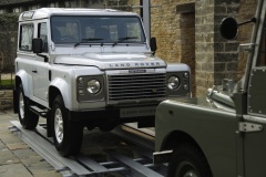 Land-Rovers-10