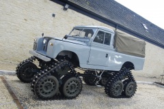 Land-Rovers-66