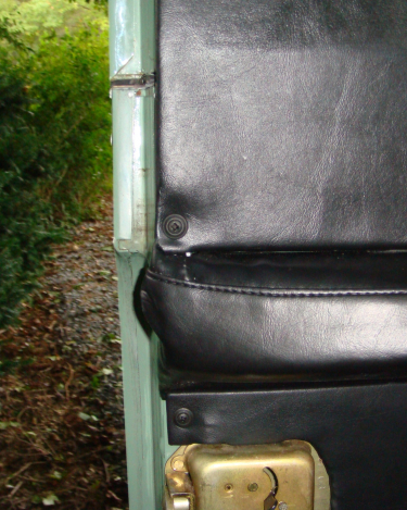 Land-Rover-Interior-014