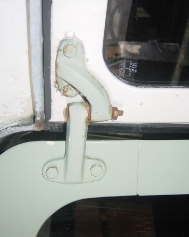 Land-Rover-Series-IIA-Day1-045