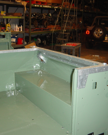 Land-Rover-Series-IIA-Day-100-Galvanized-Trim-Installed-11