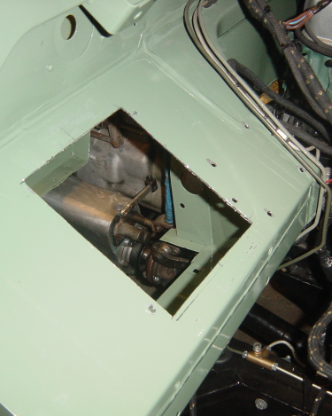 Land-Rover-Series-IIA-Day-110-Bed-Trim-Alternator-Harness-Heat-Box-25