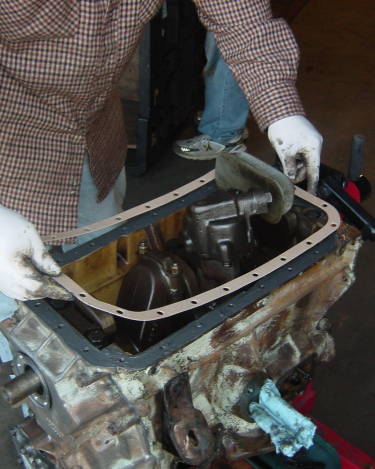 Land-Rover-Series-IIA-Day-13-Engine-Work-Diffs-Work-006