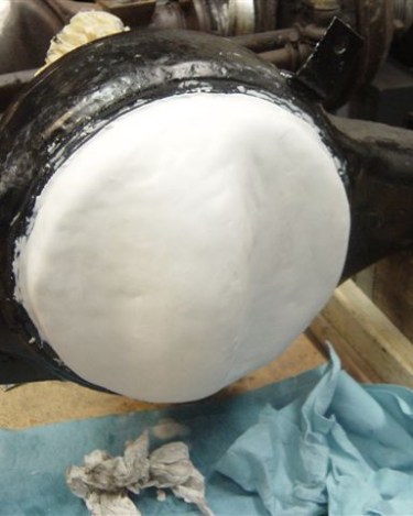 Land-Rover-Series-IIA-Day-15-Rear-Diff-Patched-5