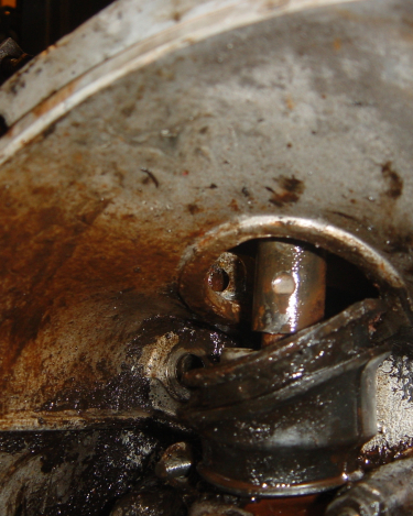 Land-Rover-Series-IIA-Day-18-Transmission-Misc-Cleanup-POR-006
