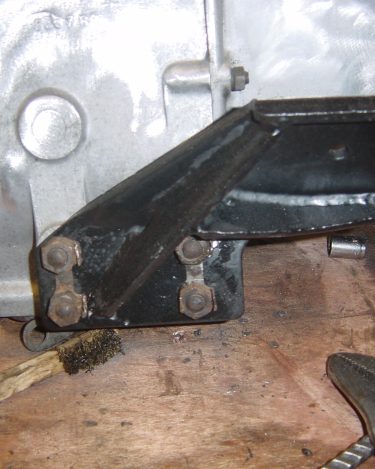 Land-Rover-Series-IIA-Day-18-Transmission-Misc-Cleanup-POR-034