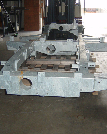 Land-Rover-Series-IIA-Day2-Chassis-arrival-004