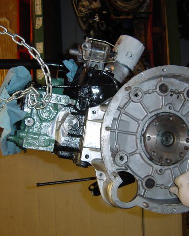 Land-Rover-Series-IIA-Day-22-Springs-on-Engine-In-053