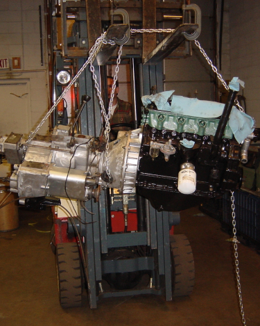 Land-Rover-Series-IIA-Day-22-Springs-on-Engine-In-057