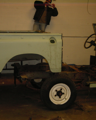 Land-Rover-Series-IIA-Day3-Read-Bed-Removal-8