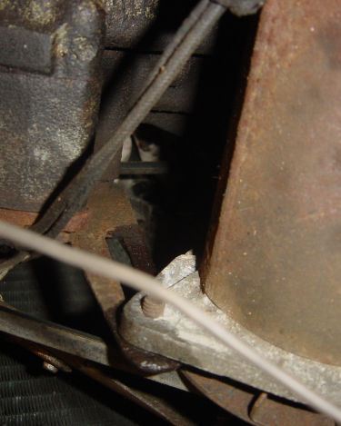Land-Rover-Series-IIA-Day-5-PS-Wing-Removal-Heater-Steer-005