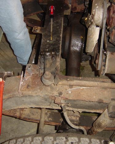 Land-Rover-Series-IIA-Day-5-PS-Wing-Removal-Heater-Steer-015