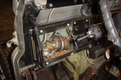 Land-Rover-Series-IIA-Day-5-PS-Wing-Removal-Heater-Steer-001