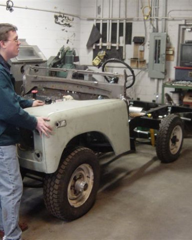 Land-Rover-Series-IIA-Day-52-Bulkhead-First-Look-18