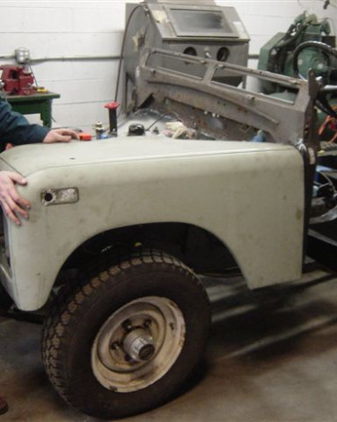 Land-Rover-Series-IIA-Day-52-Bulkhead-First-Look-19