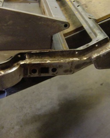 Land-Rover-Series-IIA-Day-52-Bulkhead-First-Look-7