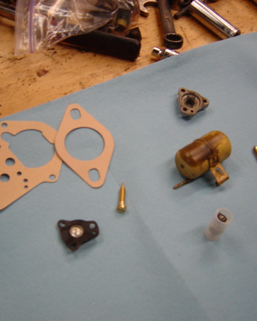 Land-Rover-Series-IIA-Day-53-Carb-Rebuilt-Bulkhead-Installed-12