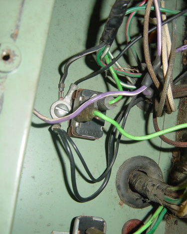 Land-Rover-Series-IIA-Day-6-Dash-wiring-Bulkhead-Removal-018