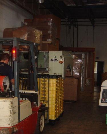 Land-Rover-Series-IIA-Day-7-Warehouse-Setup-005