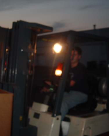 Land-Rover-Series-IIA-Day-7-Warehouse-Setup-011