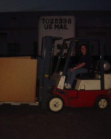Land-Rover-Series-IIA-Day-7-Warehouse-Setup-012
