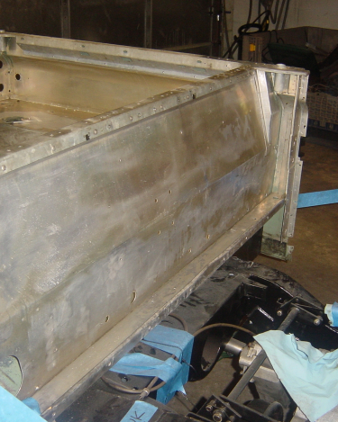 Land-Rover-Series-IIA-Day-70-Body-Work-Rebuild-14