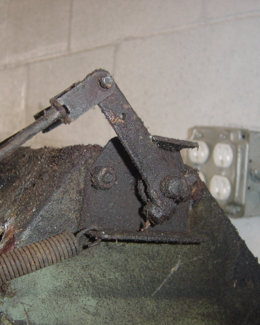 Land-Rover-Series-IIA-Day-8-Chassis-Powerwash-Bulkhead-Misc-014
