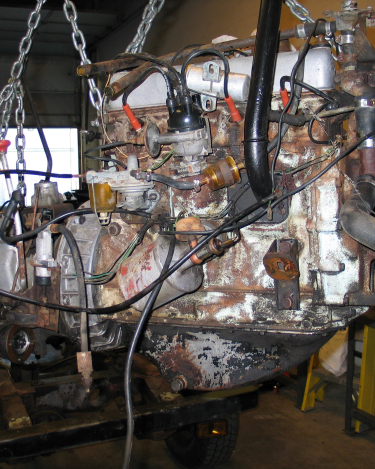 Land-Rover-Series-IIA-Day-9-Engine-Out-29