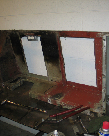 Land-Rover-Series-IIA-Day-9-Engine-Out-64