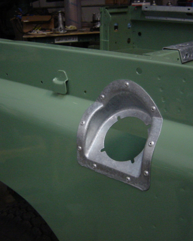 Land-Rover-Series-IIA-Galvanized-return-80
