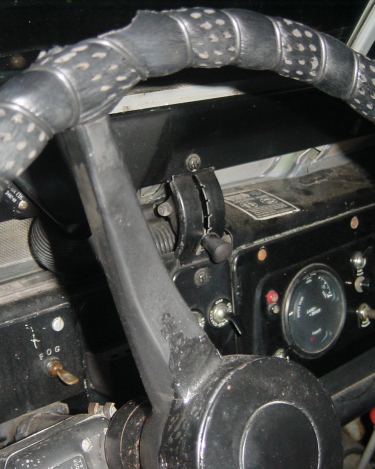 Land-Rover-Series-IIA-015