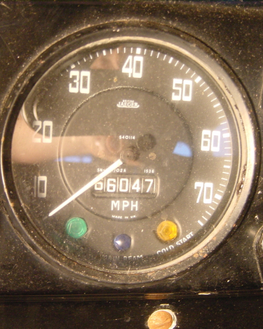 Land-Rover-Series-IIA-073